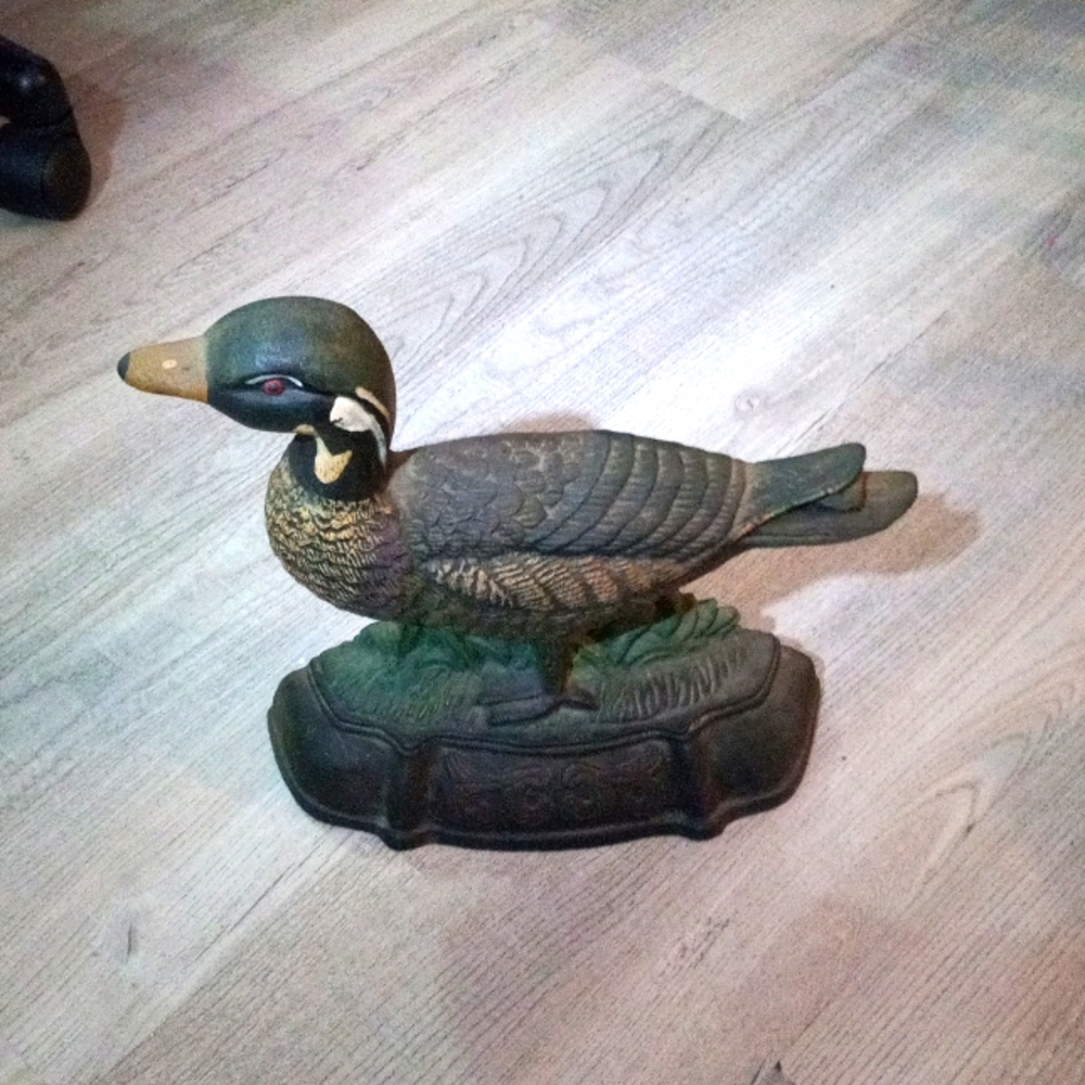 VINTAGE RARE CAST IRON DUCK DOORSTOP